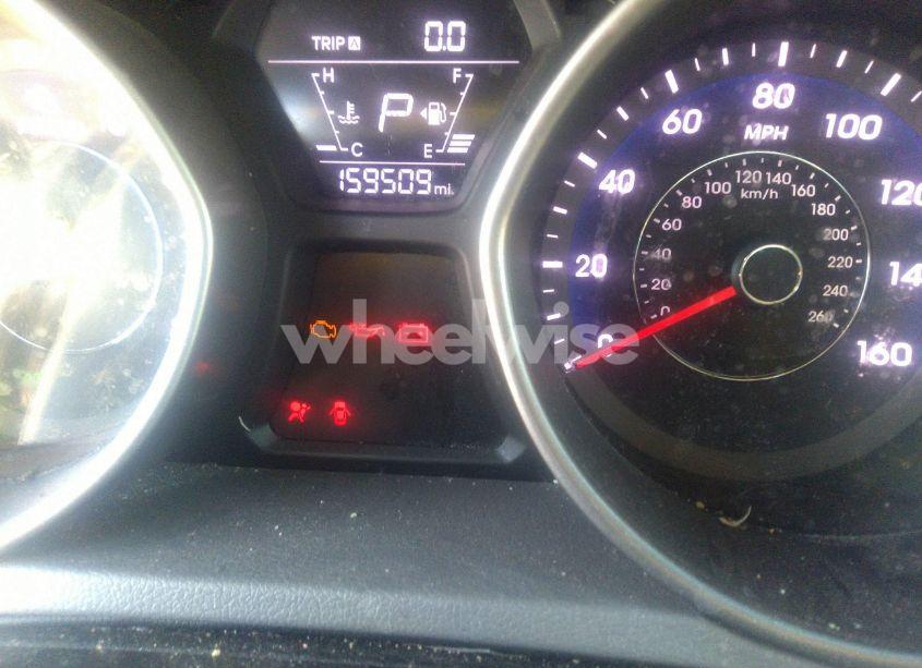 Photo 7 of 2016 Hyundai Elantra SE (VIN 5NPDH4AE5GH748378)