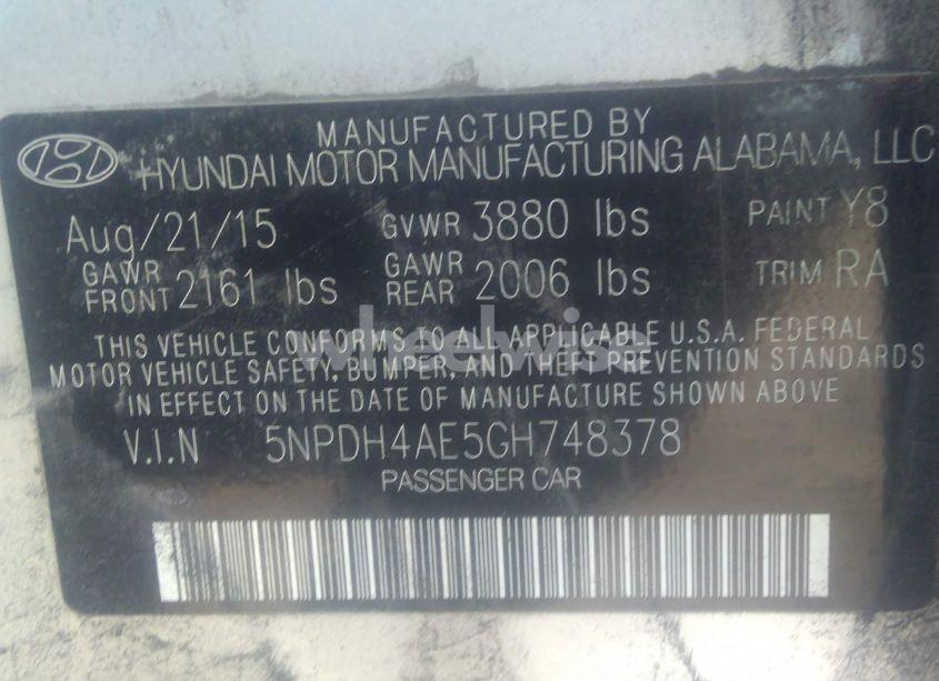 Photo 9 of 2016 Hyundai Elantra SE (VIN 5NPDH4AE5GH748378)