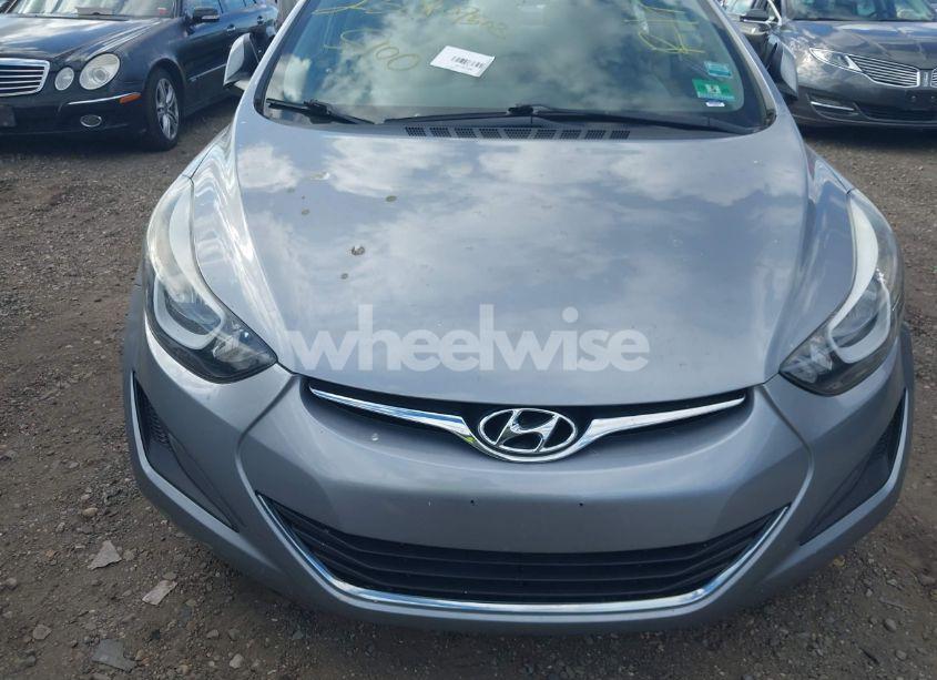 Photo 6 of 2016 Hyundai Elantra SE (VIN 5NPDH4AE5GH750079)