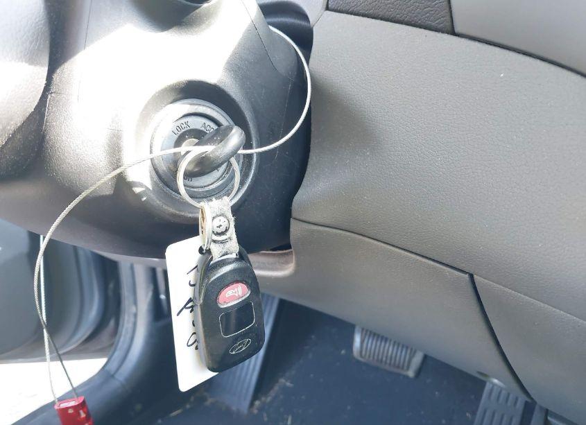 Photo 11 of 2016 Hyundai Elantra SE (VIN 5NPDH4AE5GH751362)