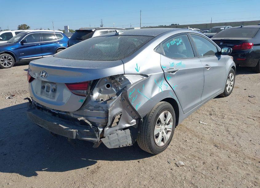 Photo 4 of 2016 Hyundai Elantra SE (VIN 5NPDH4AE5GH751362)