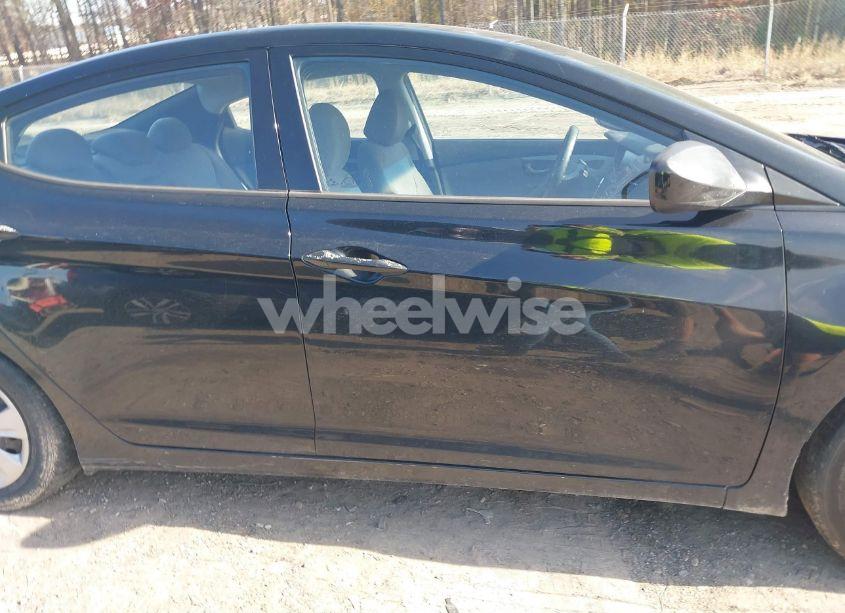 Photo 14 of 2016 Hyundai Elantra SE (VIN 5NPDH4AE5GH770266)