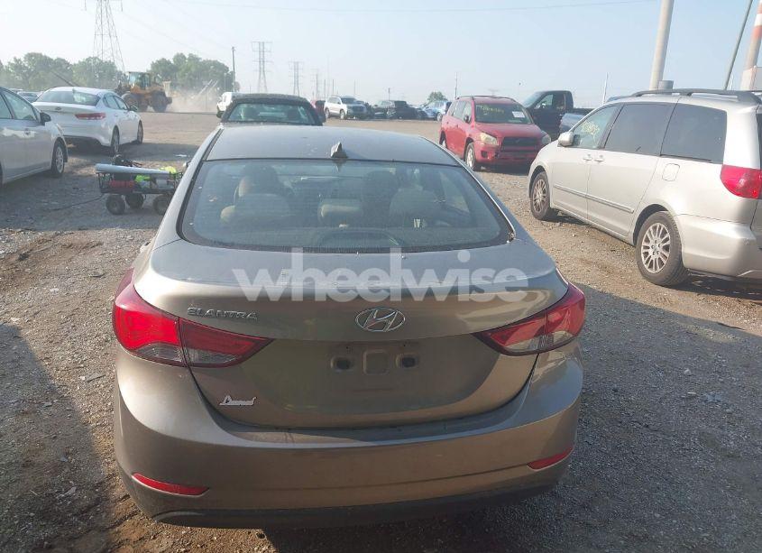 Photo 16 of 2016 Hyundai Elantra SE (VIN 5NPDH4AE5GH793062)