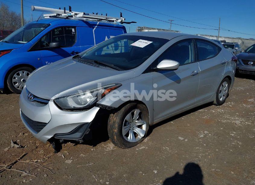 Photo 2 of 2016 Hyundai Elantra SE (VIN 5NPDH4AE5GH794762)