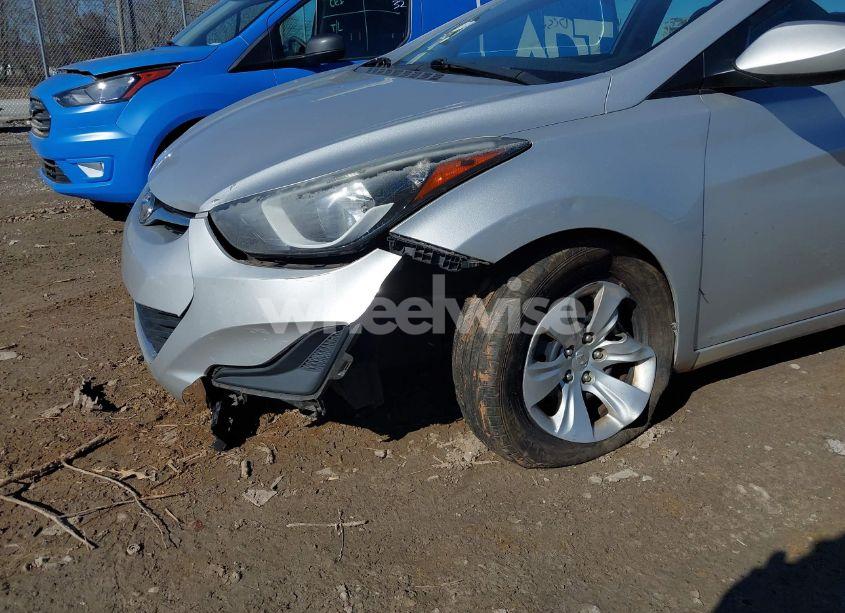 Photo 6 of 2016 Hyundai Elantra SE (VIN 5NPDH4AE5GH794762)