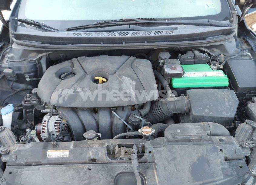 Photo 10 of 2011 Hyundai Elantra LIMITED (VIN 5NPDH4AE6BH001011)