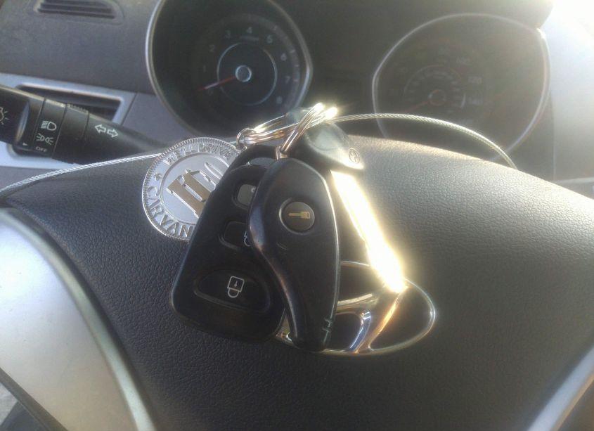 Photo 11 of 2011 Hyundai Elantra GLS (VIN 5NPDH4AE6BH029679)