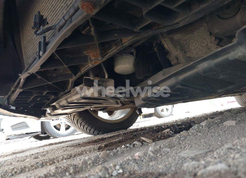 Photo 12 of 2011 Hyundai Elantra LIMITED (VIN 5NPDH4AE6BH040987)