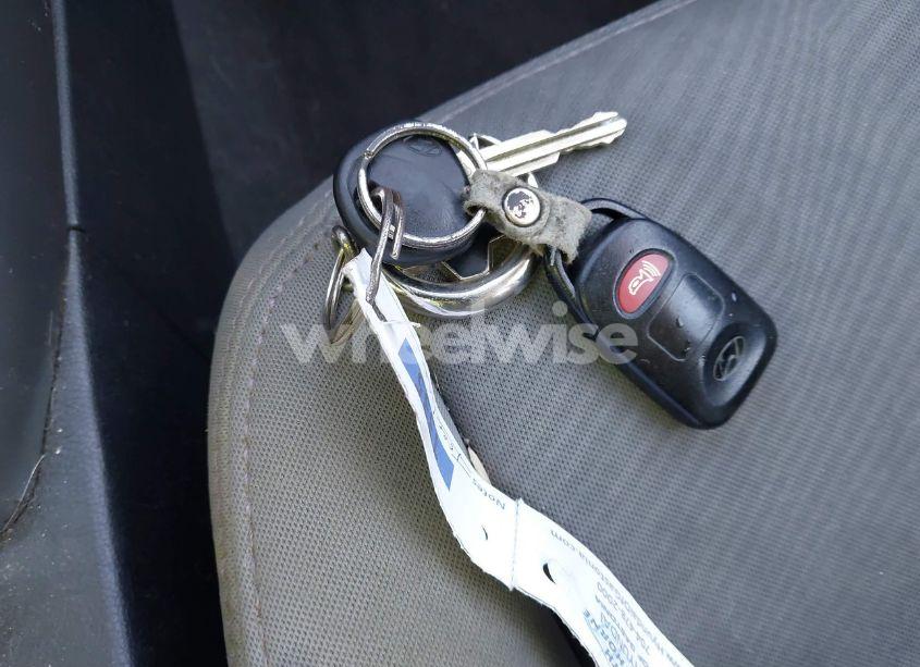 Photo 11 of 2011 Hyundai Elantra GLS (VIN 5NPDH4AE6BH057353)