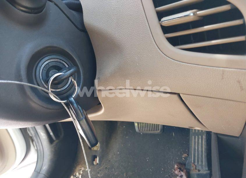 Photo 11 of 2012 Hyundai Elantra GLS (VIN 5NPDH4AE6CH063798)