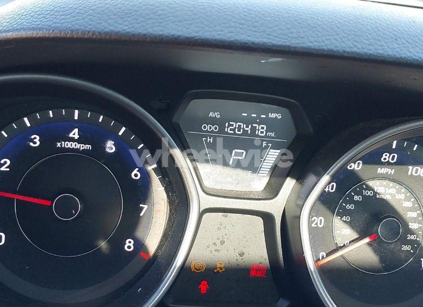 Photo 7 of 2012 Hyundai Elantra LIMITED (VIN 5NPDH4AE6CH091312)