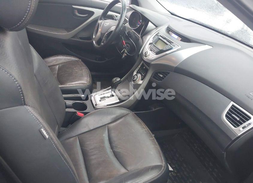 Photo 5 of 2012 Hyundai Elantra LIMITED (VIN 5NPDH4AE6CH091357)