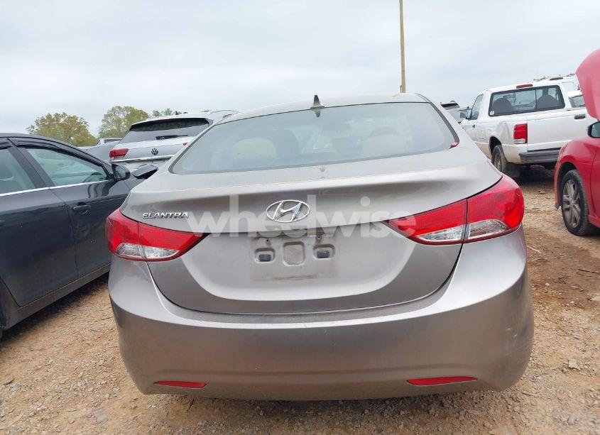 Photo 16 of 2012 Hyundai Elantra GLS (VIN 5NPDH4AE6CH099233)