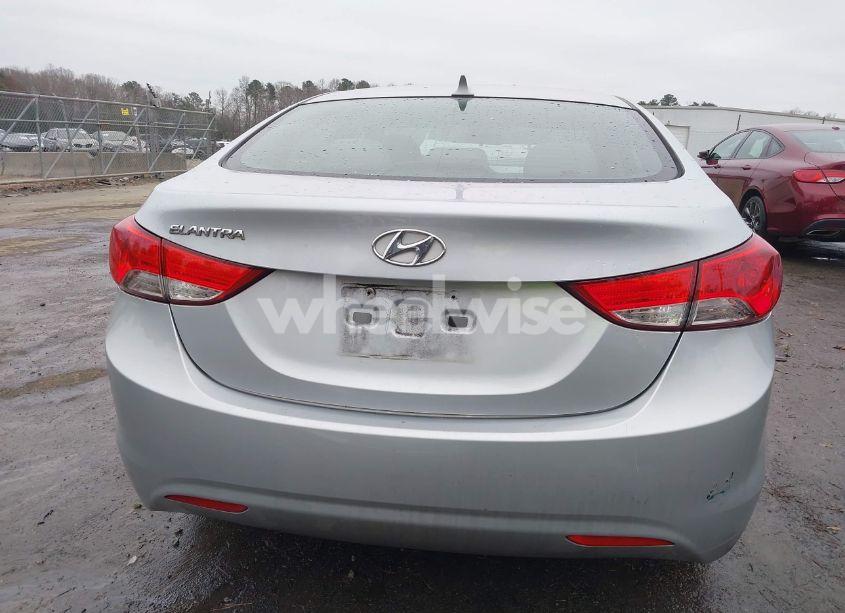 Photo 17 of 2013 Hyundai Elantra GLS (VIN 5NPDH4AE6DH190956)