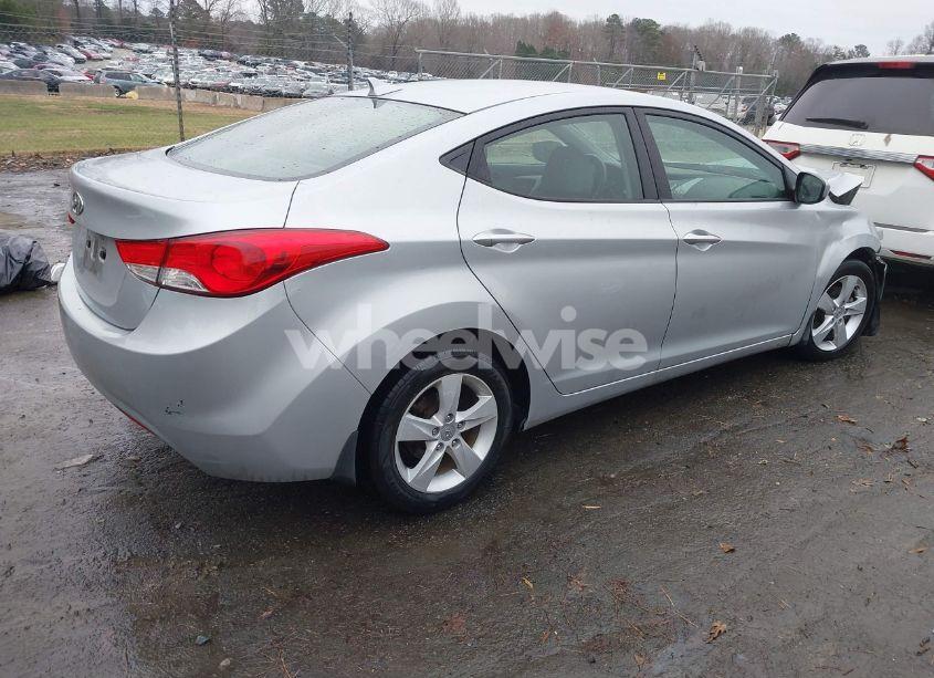 Photo 4 of 2013 Hyundai Elantra GLS (VIN 5NPDH4AE6DH190956)