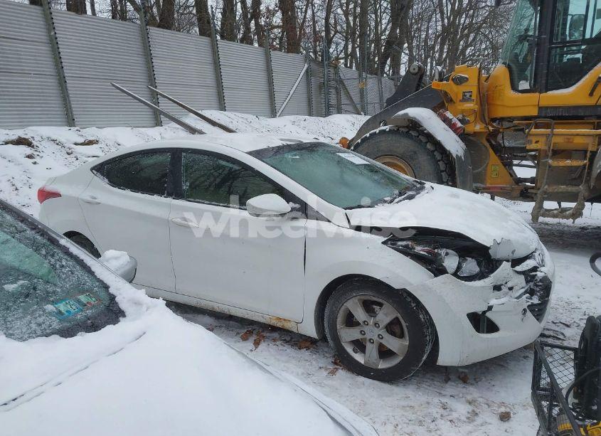 Photo 14 of 2013 Hyundai Elantra GLS (VIN 5NPDH4AE6DH194196)