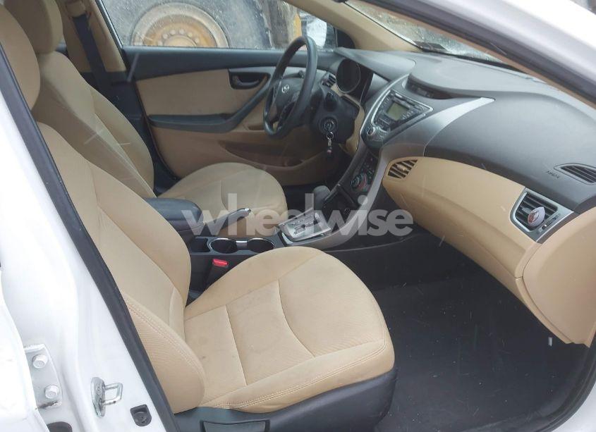 Photo 5 of 2013 Hyundai Elantra GLS (VIN 5NPDH4AE6DH194196)