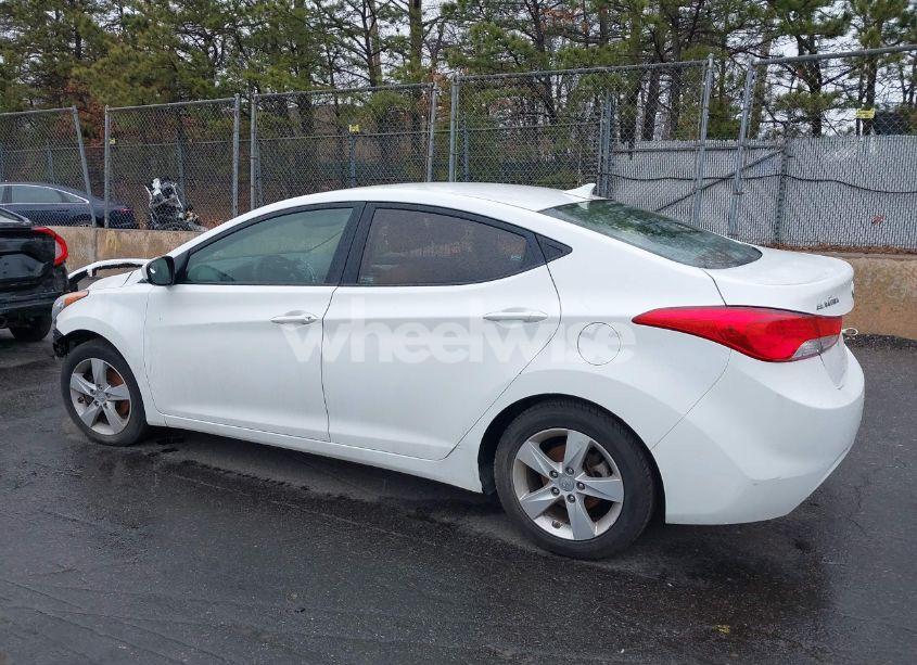 Photo 3 of 2013 Hyundai Elantra GLS (VIN 5NPDH4AE6DH198815)