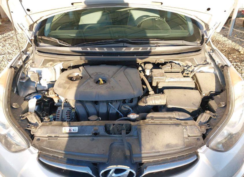 Photo 10 of 2013 Hyundai Elantra LIMITED (VIN 5NPDH4AE6DH199740)