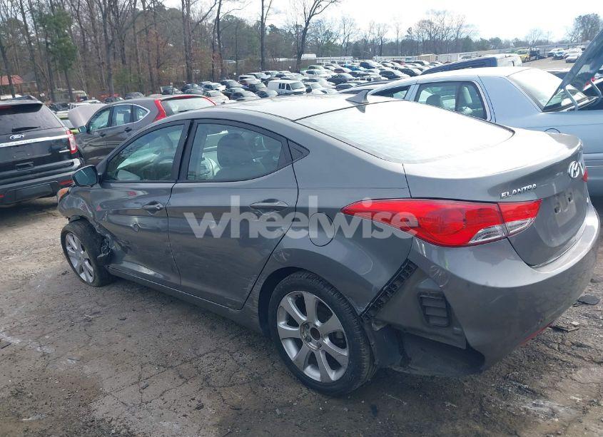 Photo 14 of 2013 Hyundai Elantra LIMITED (VIN 5NPDH4AE6DH206685)