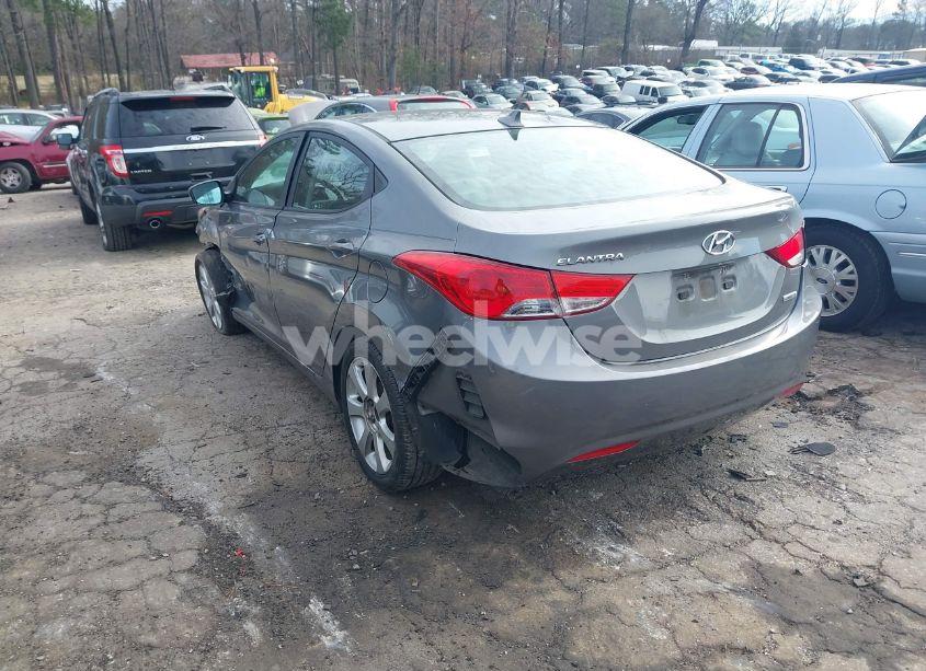 Photo 3 of 2013 Hyundai Elantra LIMITED (VIN 5NPDH4AE6DH206685)