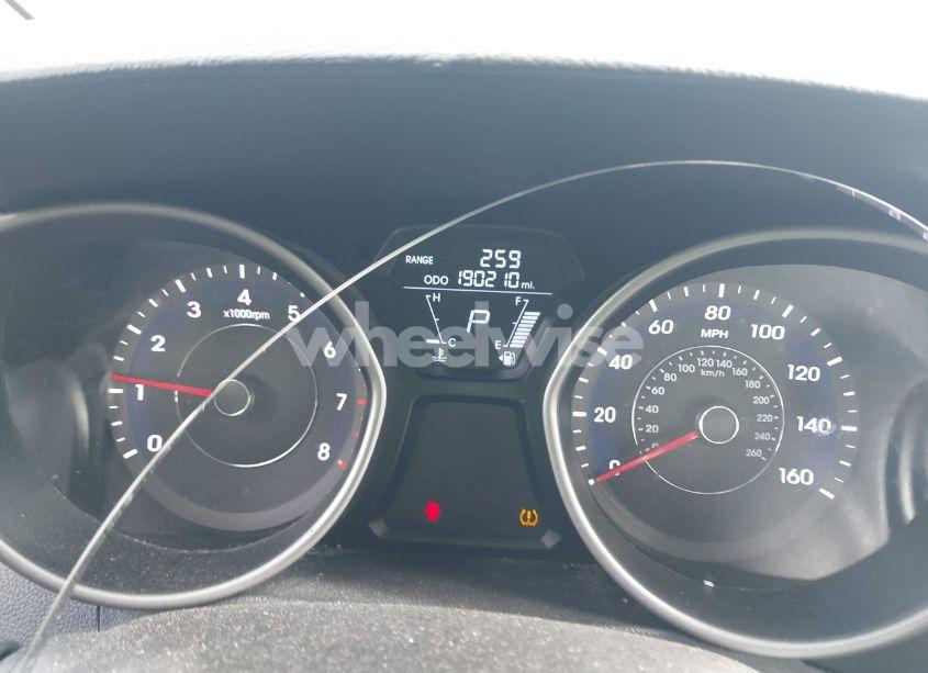 Photo 7 of 2013 Hyundai Elantra LIMITED (VIN 5NPDH4AE6DH206685)