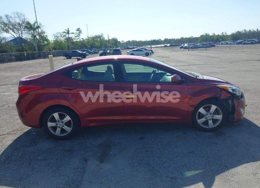 Photo 14 of 2013 Hyundai Elantra GLS (VIN 5NPDH4AE6DH211403)