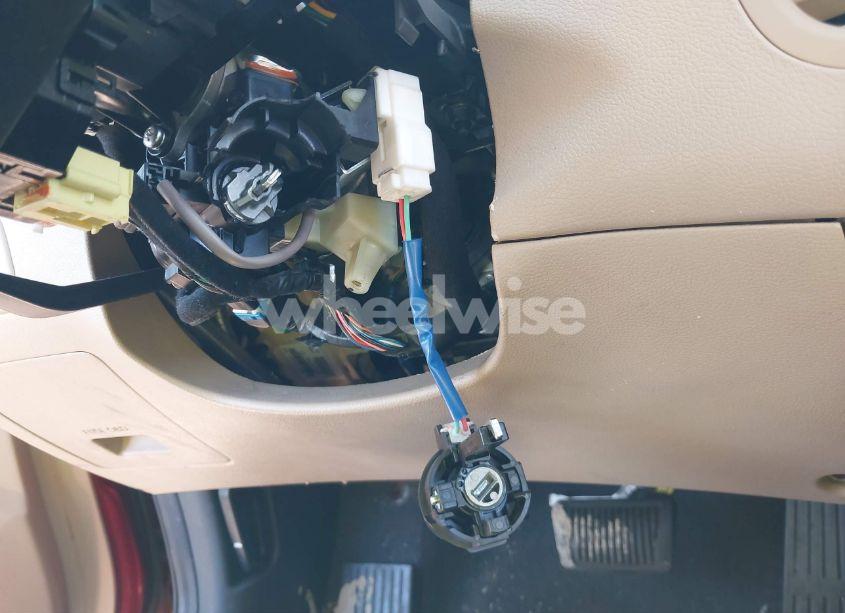 Photo 12 of 2013 Hyundai Elantra GLS (VIN 5NPDH4AE6DH214821)