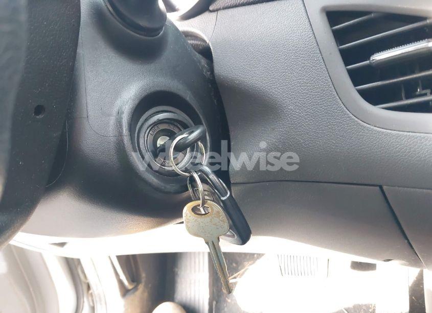 Photo 11 of 2013 Hyundai Elantra GLS (VIN 5NPDH4AE6DH224412)