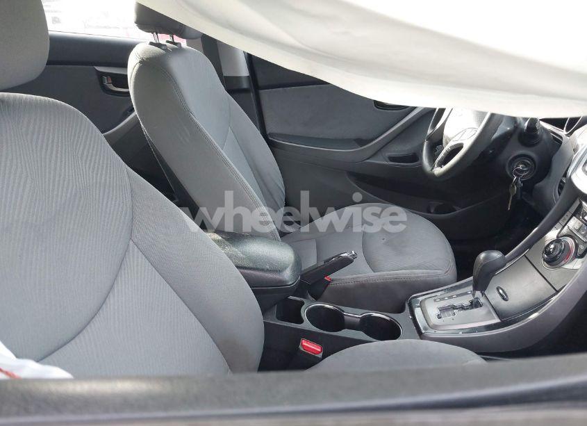 Photo 5 of 2013 Hyundai Elantra GLS (VIN 5NPDH4AE6DH224412)
