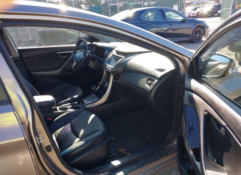 Photo 5 of 2013 Hyundai Elantra LIMITED (VIN 5NPDH4AE6DH224863)