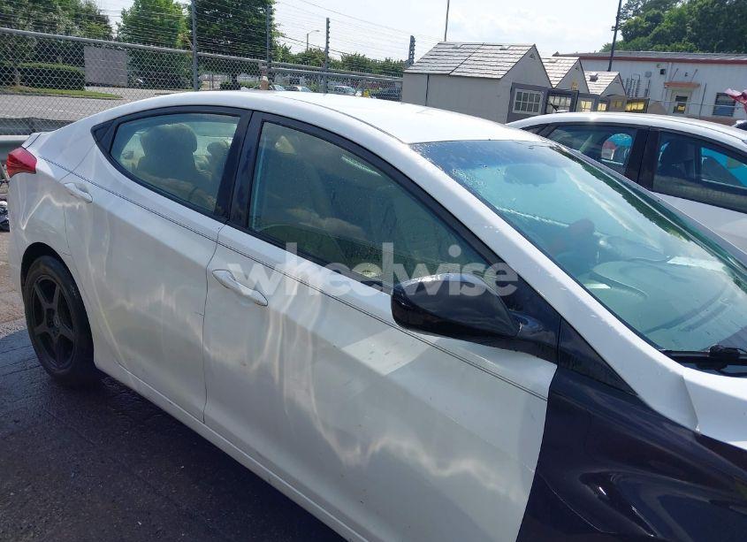 Photo 13 of 2013 Hyundai Elantra GLS (VIN 5NPDH4AE6DH230338)