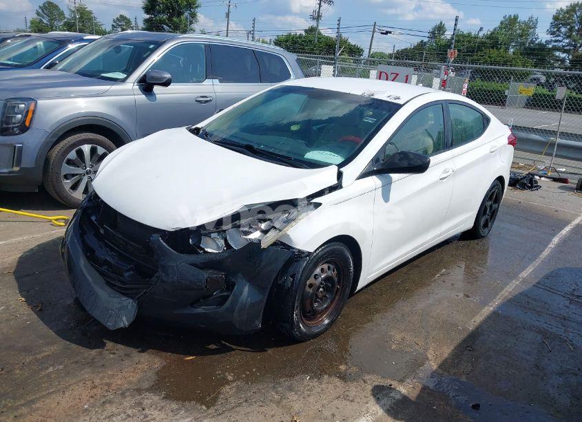 Photo 2 of 2013 Hyundai Elantra GLS (VIN 5NPDH4AE6DH230338)