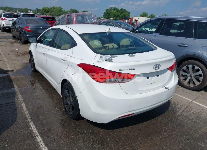 Photo 3 of 2013 Hyundai Elantra GLS (VIN 5NPDH4AE6DH230338)