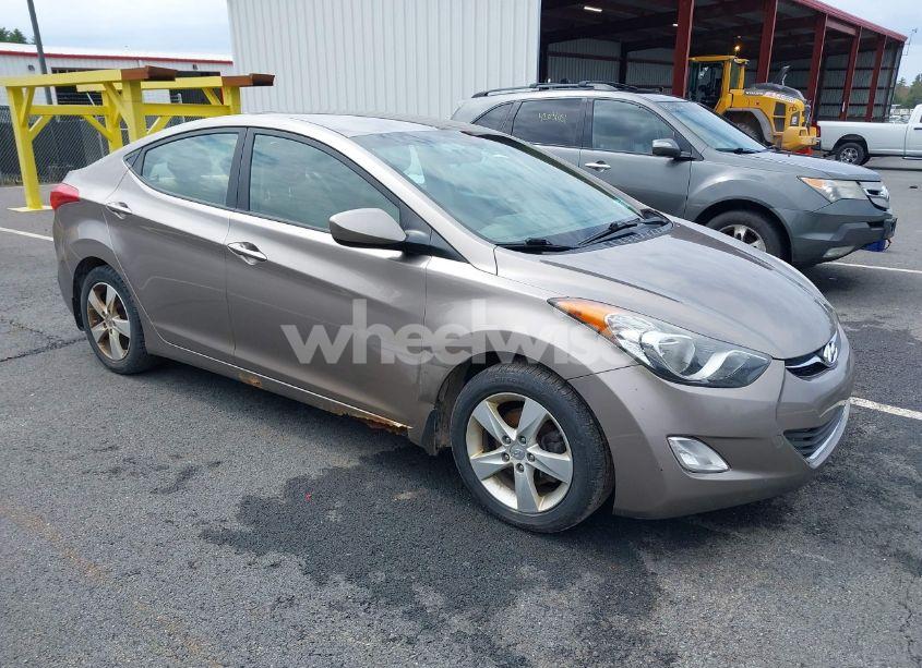 2013 Hyundai Elantra GLS (VIN 5NPDH4AE6DH244708) main photo