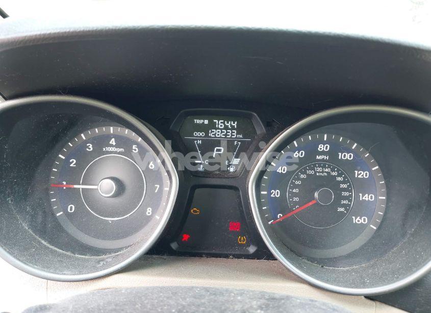 Photo 7 of 2013 Hyundai Elantra GLS (VIN 5NPDH4AE6DH244708)