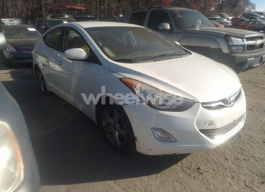 2013 Hyundai Elantra GLS (VIN 5NPDH4AE6DH245101) main photo