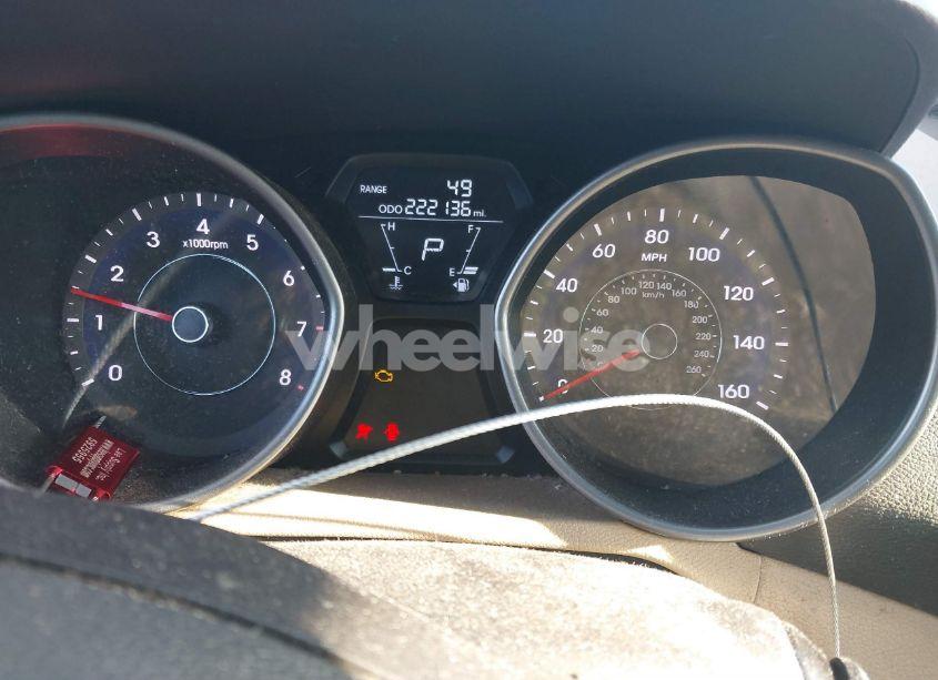 Photo 7 of 2013 Hyundai Elantra GLS (VIN 5NPDH4AE6DH245101)