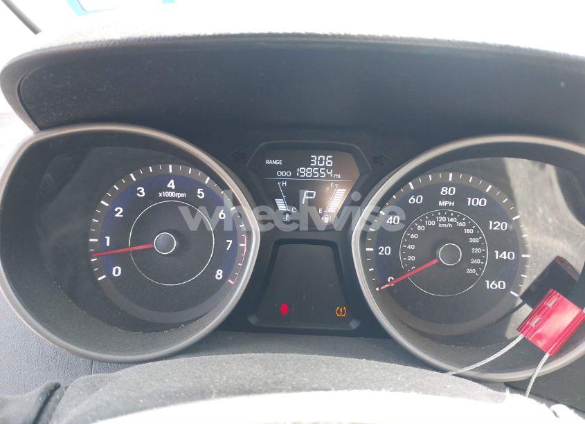 Photo 7 of 2013 Hyundai Elantra GLS (VIN 5NPDH4AE6DH257524)