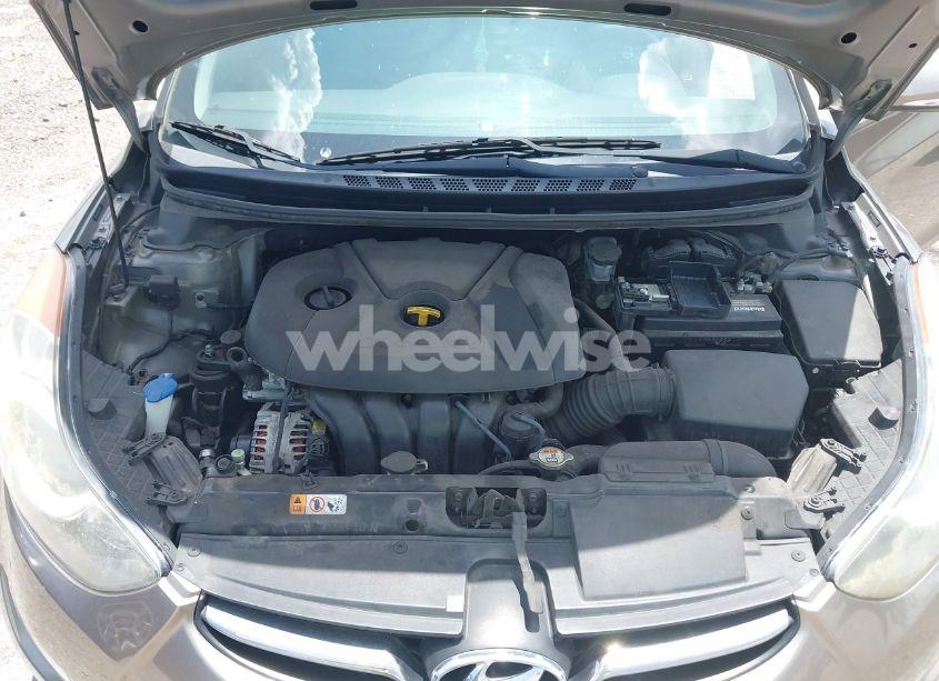 Photo 10 of 2013 Hyundai Elantra LIMITED (VIN 5NPDH4AE6DH266305)