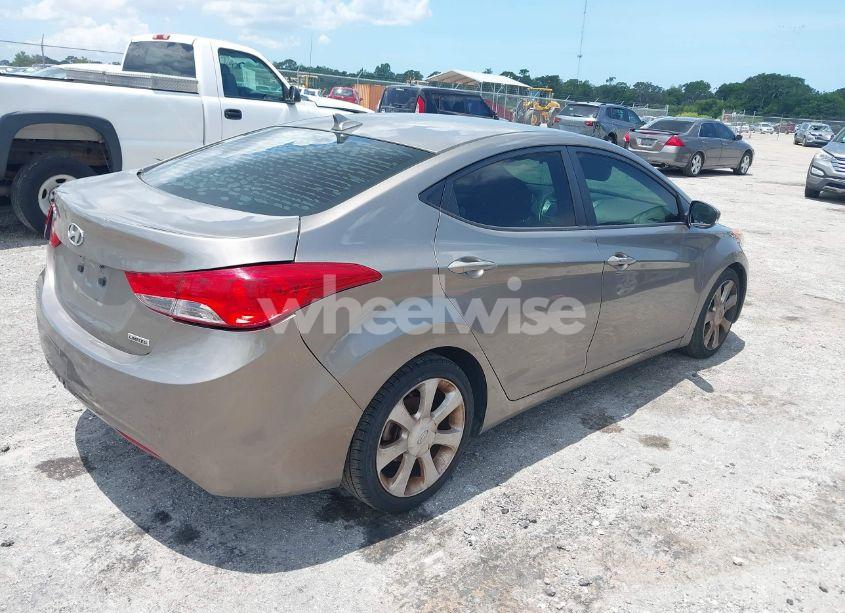 Photo 4 of 2013 Hyundai Elantra LIMITED (VIN 5NPDH4AE6DH266305)