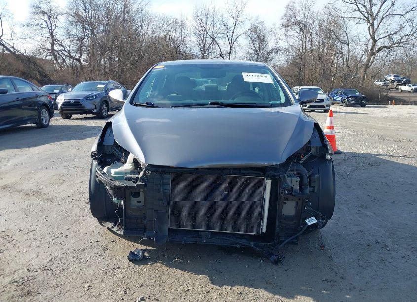 Photo 13 of 2013 Hyundai Elantra GLS (VIN 5NPDH4AE6DH272590)