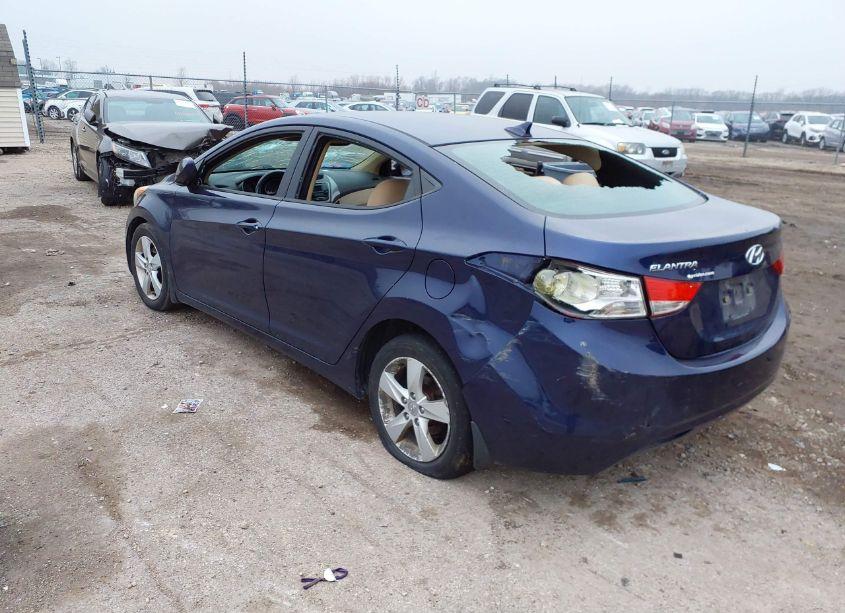 Photo 3 of 2013 Hyundai Elantra GLS/LIMITED (VIN 5NPDH4AE6DH280916)
