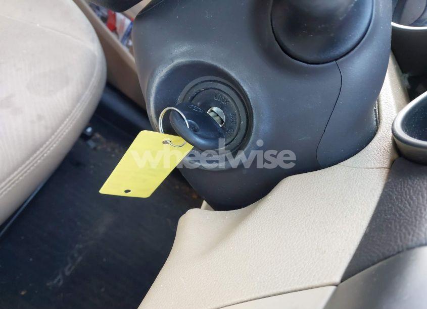 Photo 11 of 2013 Hyundai Elantra GLS (VIN 5NPDH4AE6DH281421)