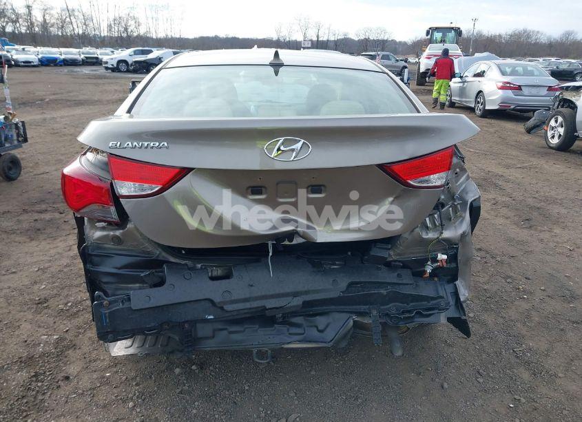 Photo 16 of 2013 Hyundai Elantra GLS (VIN 5NPDH4AE6DH297778)