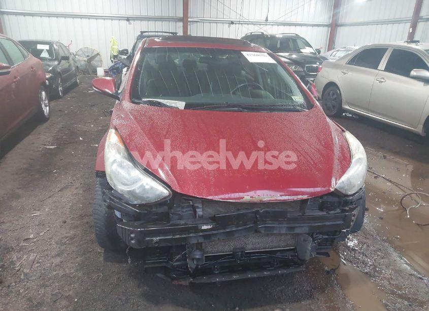 Photo 12 of 2013 Hyundai Elantra LIMITED (VIN 5NPDH4AE6DH303272)