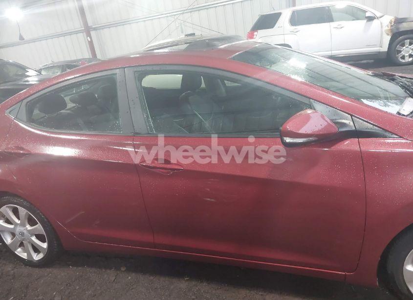 Photo 13 of 2013 Hyundai Elantra LIMITED (VIN 5NPDH4AE6DH303272)