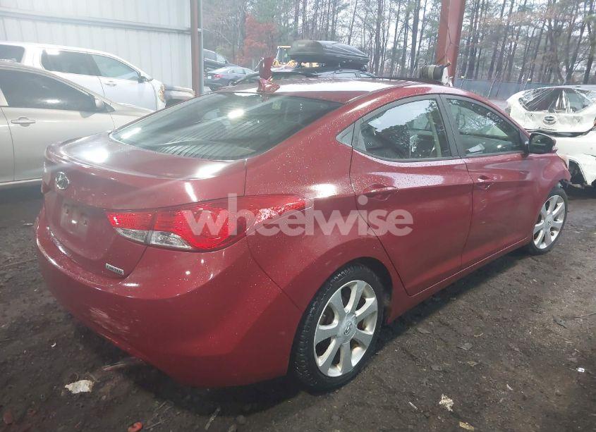 Photo 4 of 2013 Hyundai Elantra LIMITED (VIN 5NPDH4AE6DH303272)