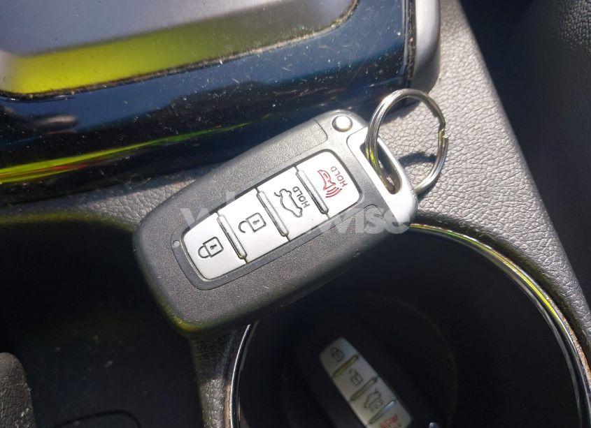 Photo 11 of 2013 Hyundai Elantra LIMITED (VIN 5NPDH4AE6DH311209)