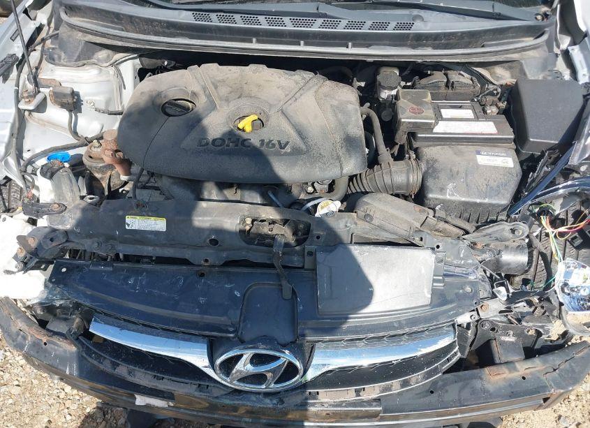 Photo 10 of 2013 Hyundai Elantra GLS (VIN 5NPDH4AE6DH319505)